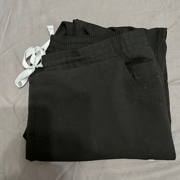 Figs Scrub Pants - Picture 2 of 2